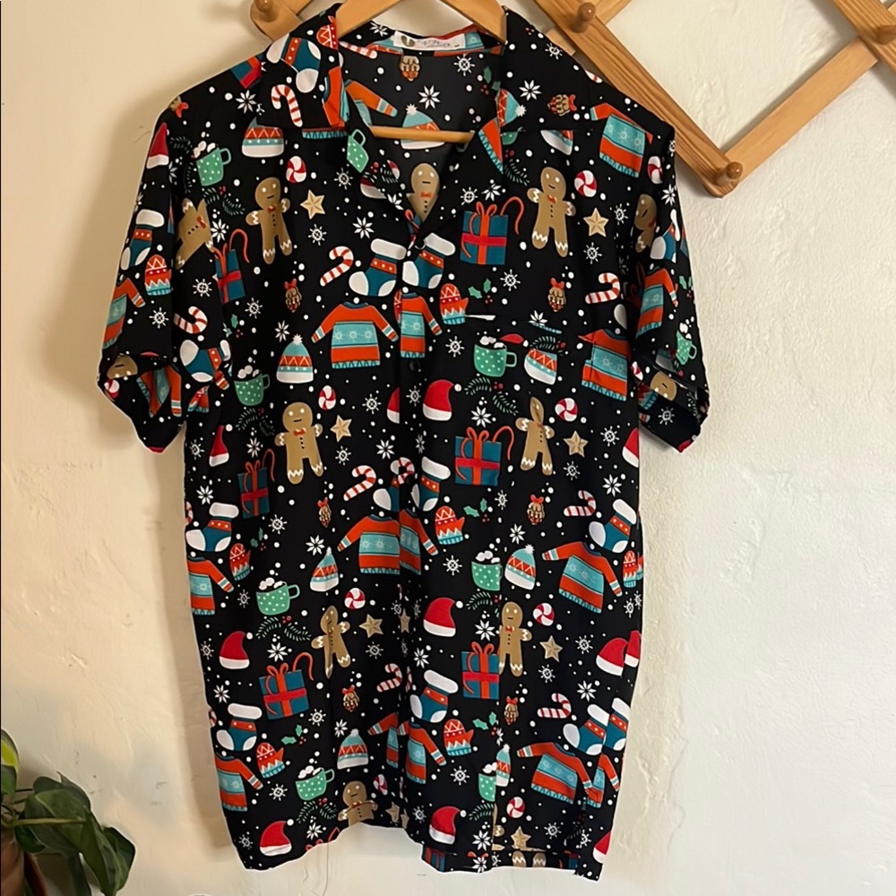 Holiday Button Down